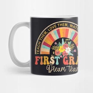 Groovy First Grade Vibes Retro Back To School Teachers Kids Mug